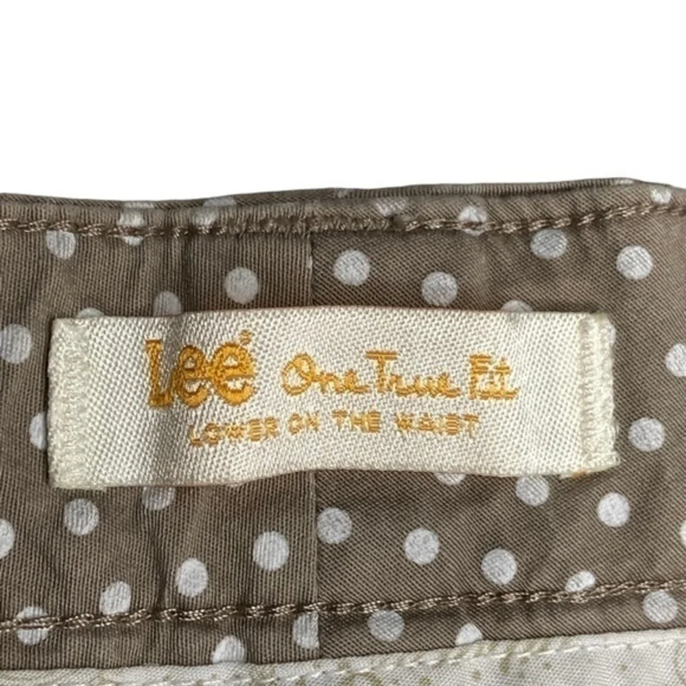 Lee Shorts One True Fit Lower On The Waist Size 14 Polka Dot‎ Tan White Bermuda